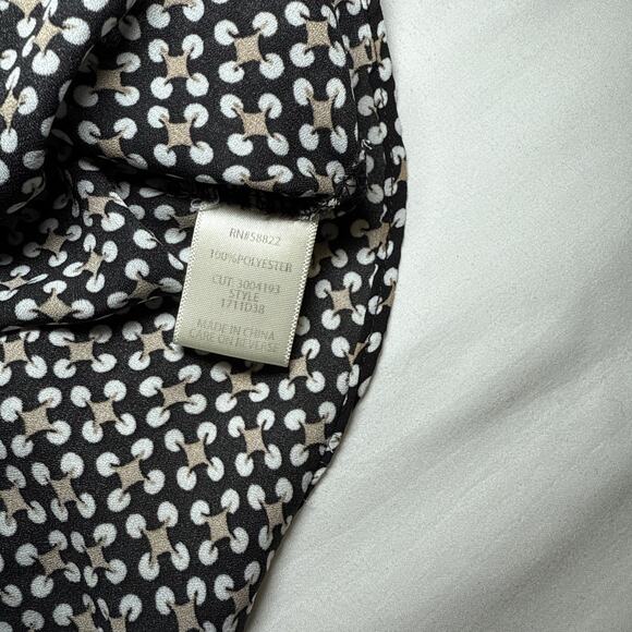 Max Studio Black Tan White Geo Print Elastic Cuff Pleated Blouse Tunic L Top EUC - Picture 9 of 16